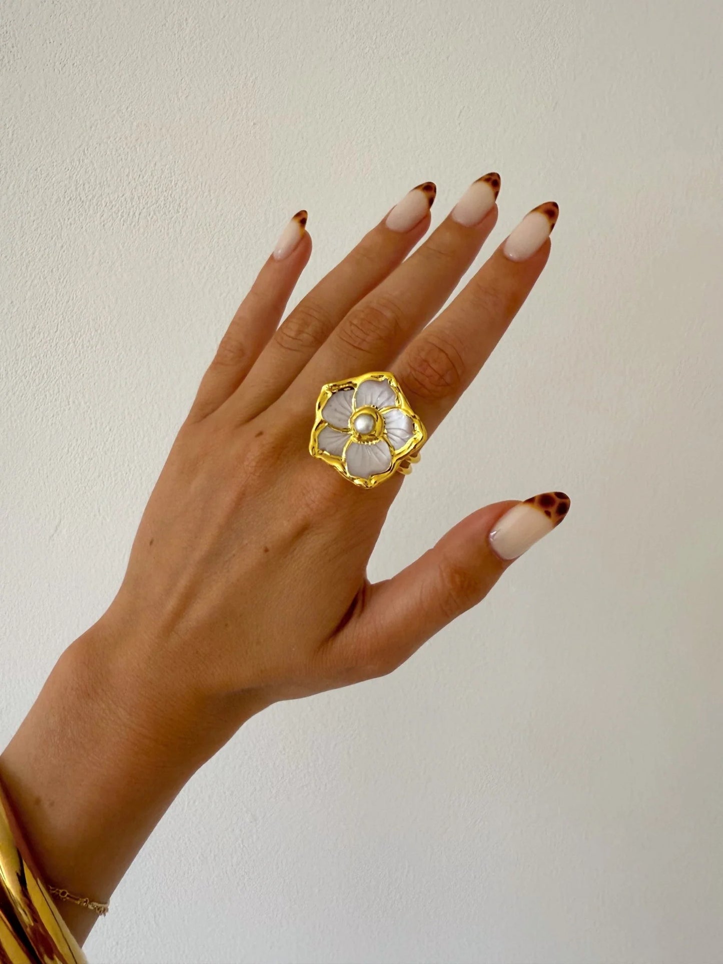 FLOWER PEARL RING